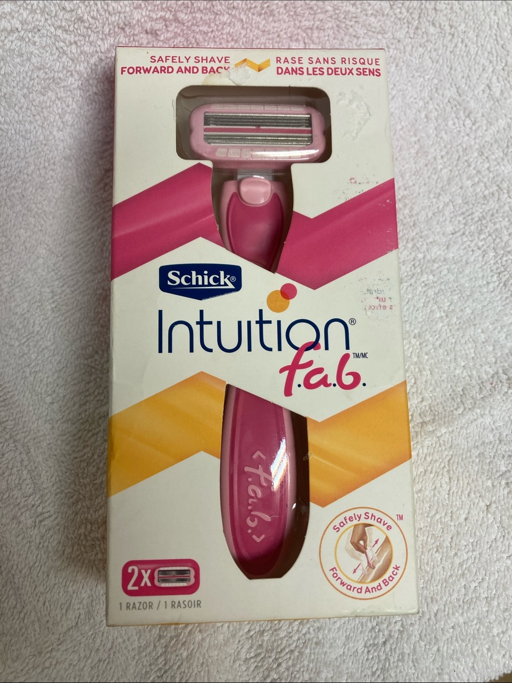 Schick Intuition f.a.b. Women's Razor — Pink